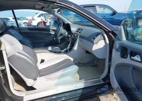 2001 Mercedes-Benz Clk 430 from USA, damaged, VIN WDBLK70G71T081235